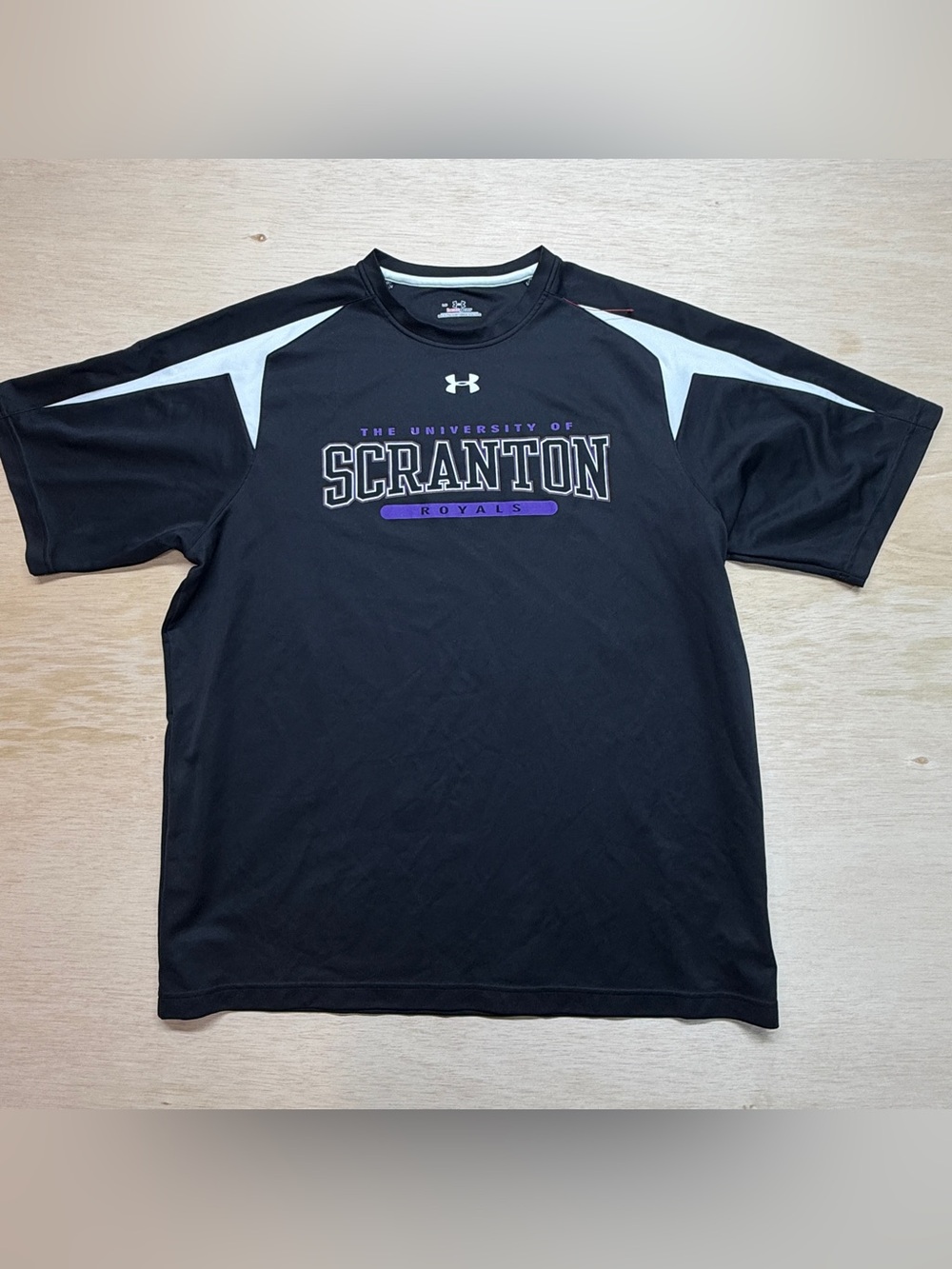 Under Armour University of Scranton Royals T-Shirt Mens Large Black HeatGear
